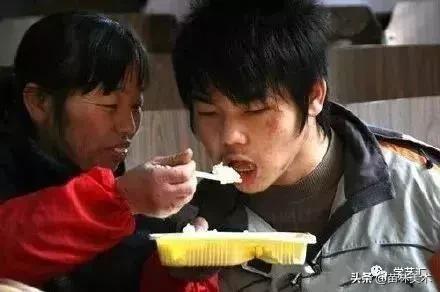 中国90后的画画艺术家,画画最有灵气的90后女画家