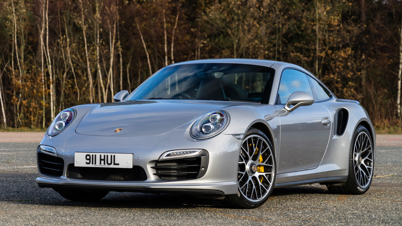 俄罗斯汽车售价,俄罗斯汽车便宜吗