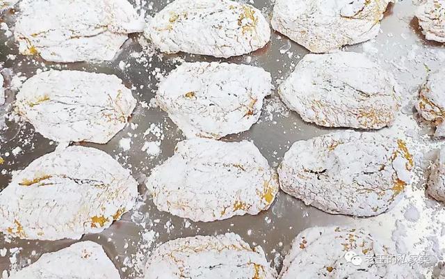 椒盐鸡翅外焦里嫩的鸡翅,避风塘炒鸡翅鸡翅如何腌制