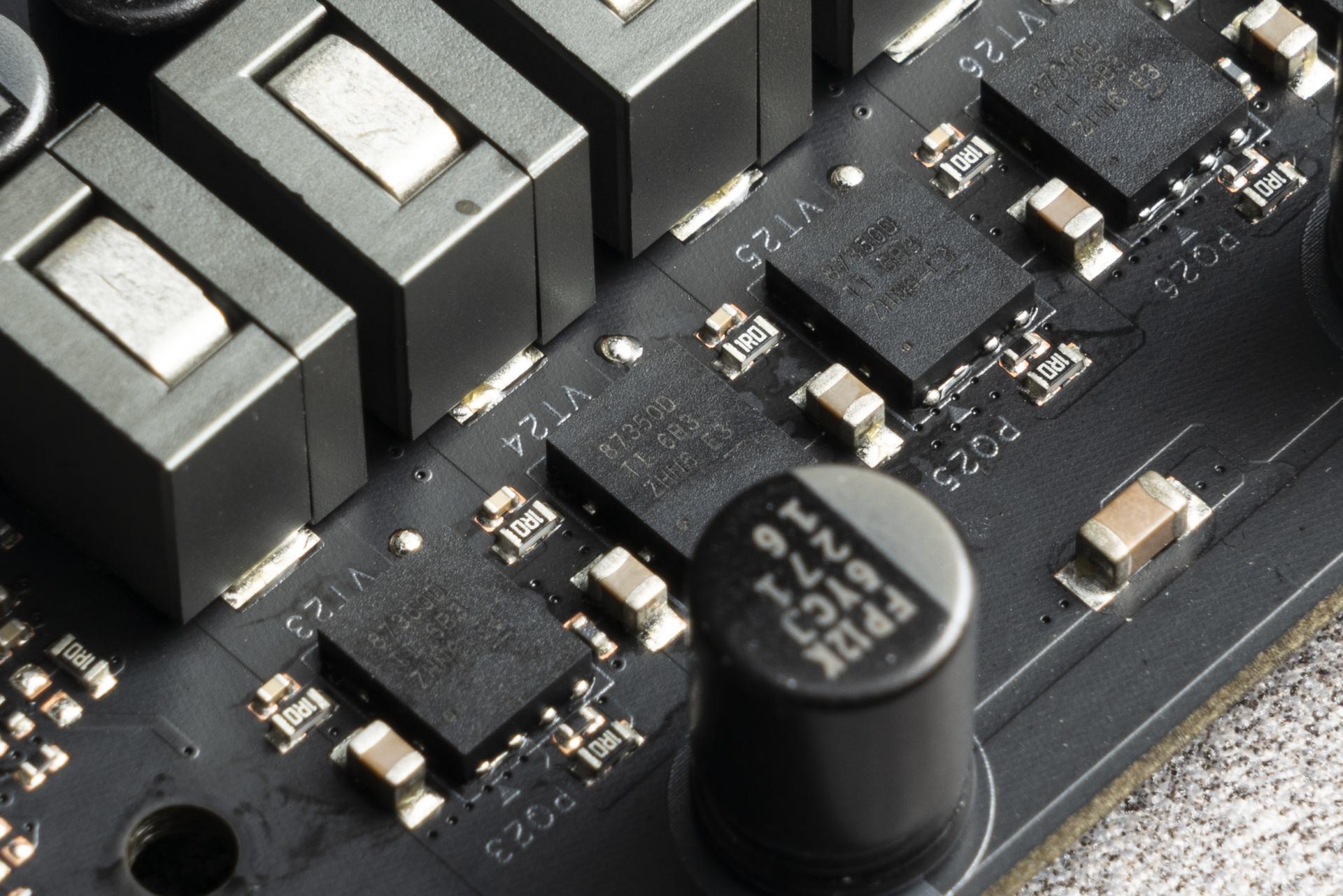 x370主板天梯,x370主板支持5900xcpu吗