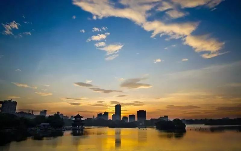 武汉春节机票特惠,春节飞武汉机票