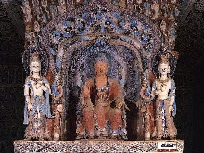 观音菩萨由男变女,观音菩萨为啥有三十二化身