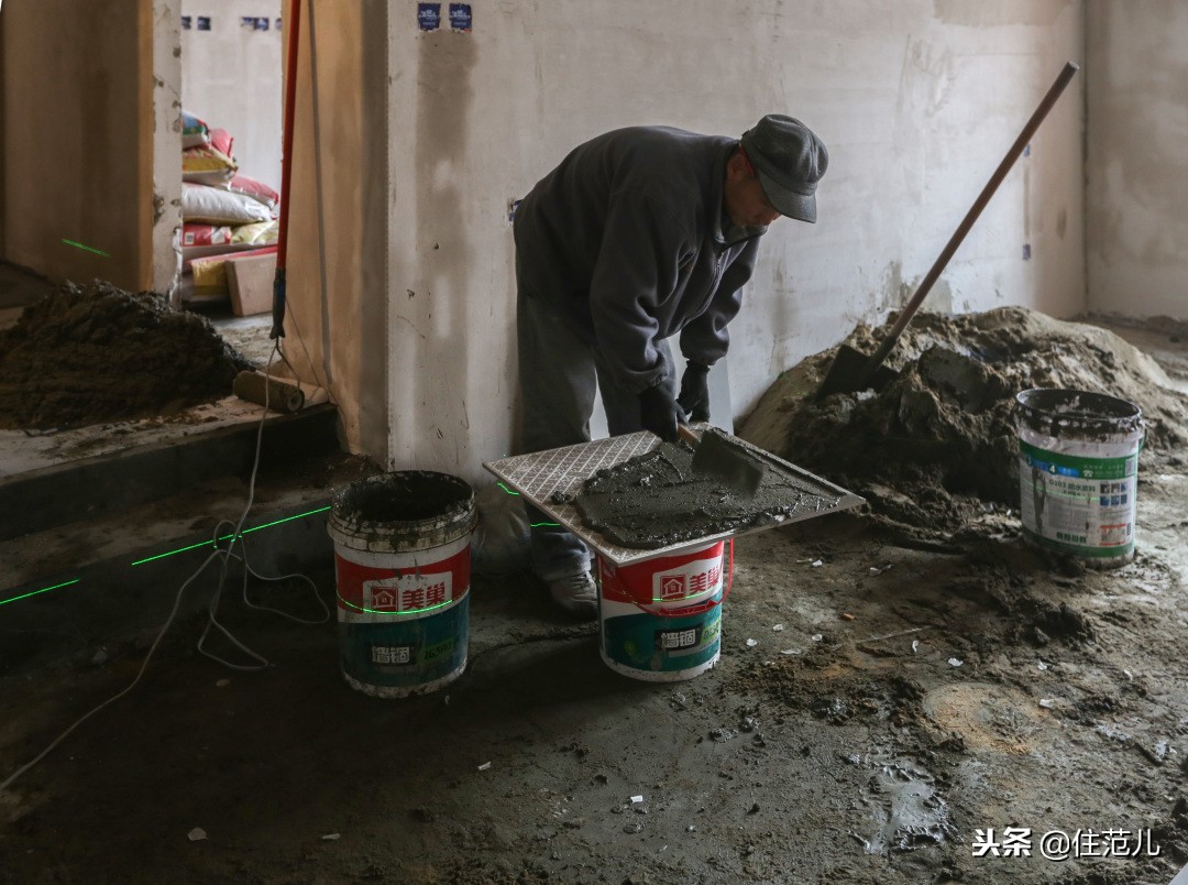 砌墙居然用牛皮纸，这是什么骚操作？