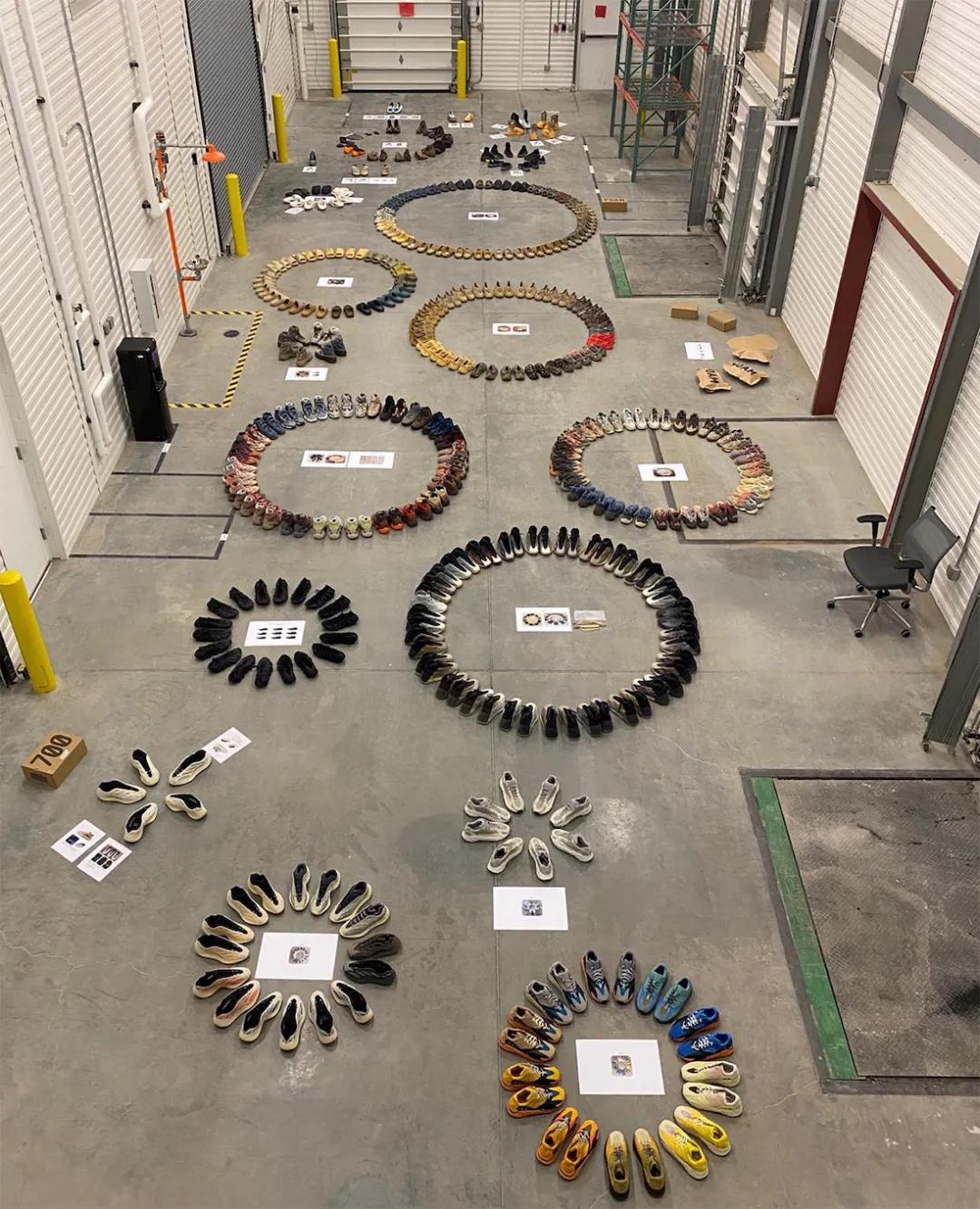 起飞的Yeezy拖鞋？4款新配色被曝光，发售日期提前泄露