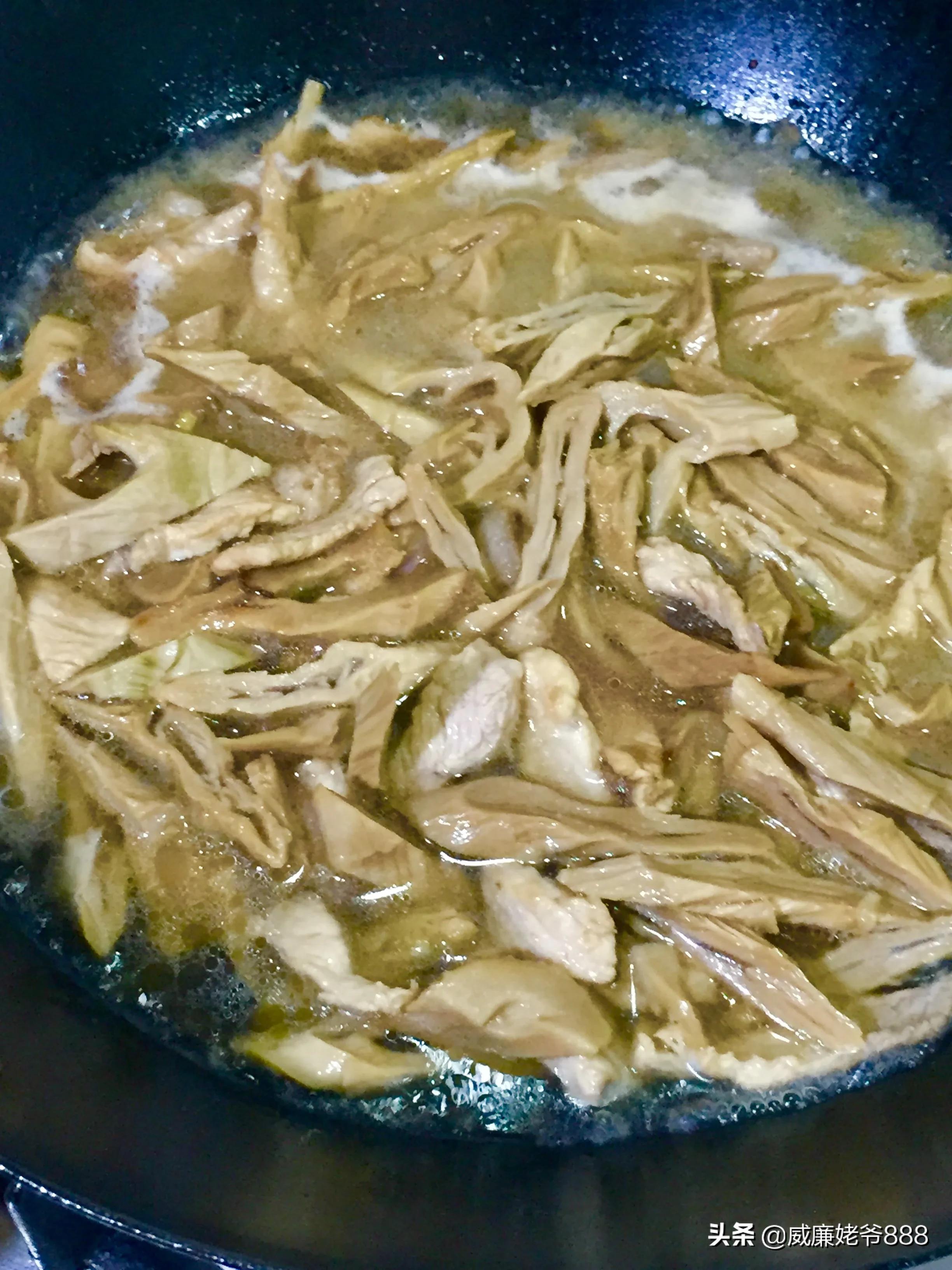 用干竹笋烹制的菜肴,美味可口的干竹笋烹饪方法