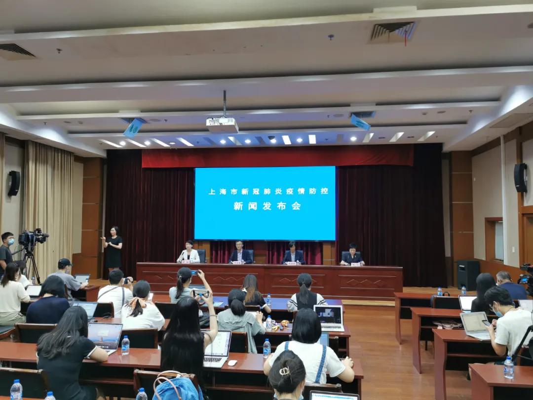 刚刚，一名女护士确诊|紧急寻人！途经河北1站，新增感染者所乘车次公布！11人阳性，暂停