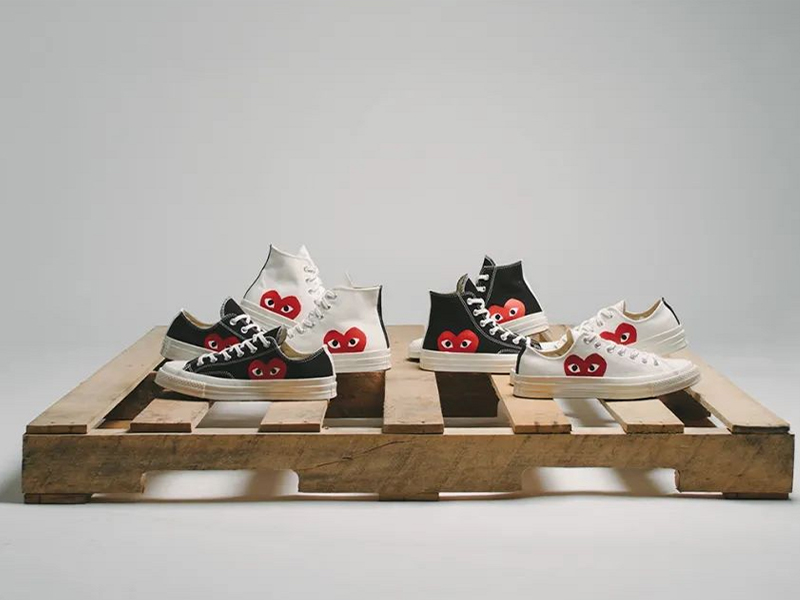 匡威帆布鞋川久保玲联名款,肖战穿的川久保玲和匡威联名鞋