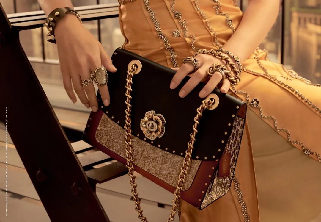 coach蔻驰包包最值得买的款,COACH蔻驰经典畅销款包包