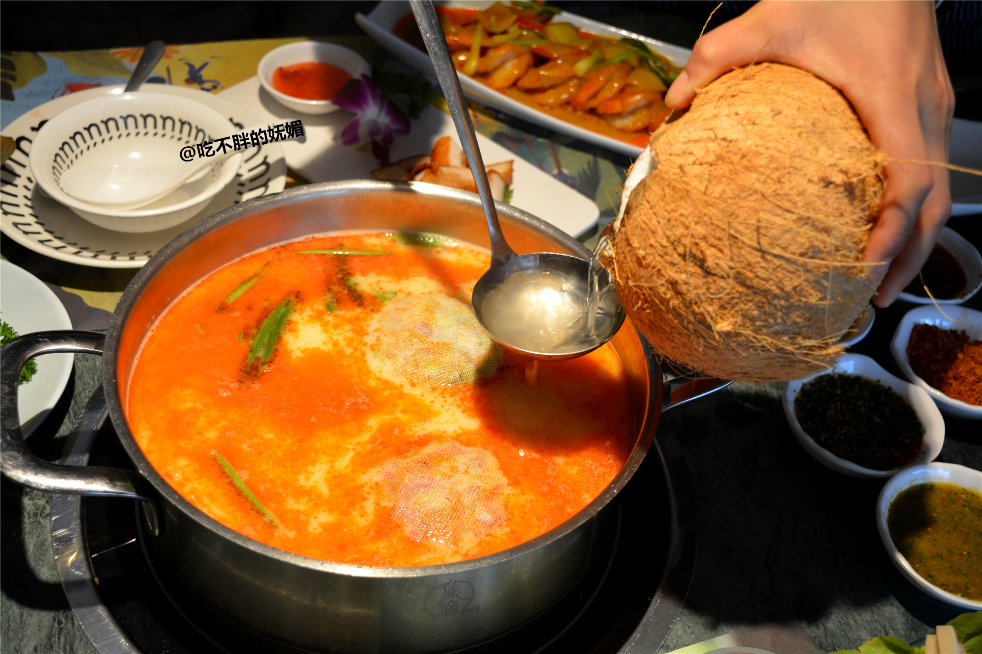 吃货夫妻结婚2周年，去成都逛吃逛吃，3天花了5600元~