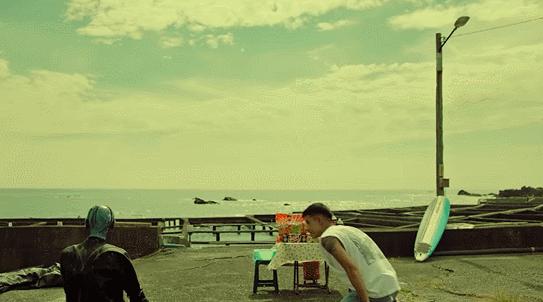 全联的「鬼」不只拍了广告，还天天在线跟人类网聊？