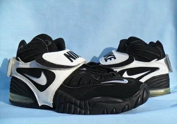 谁说中锋鞋不火？这双中锋鞋火到离谱！保罗也爱穿