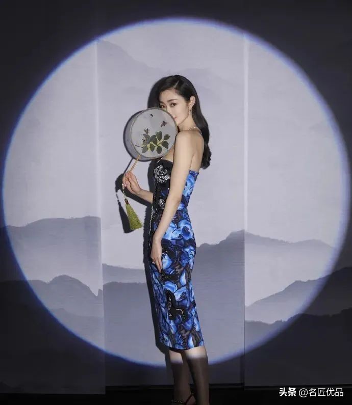 美到窒息！80后姑娘巧手征服刺绣界：奔驰，Prada争相和她合作