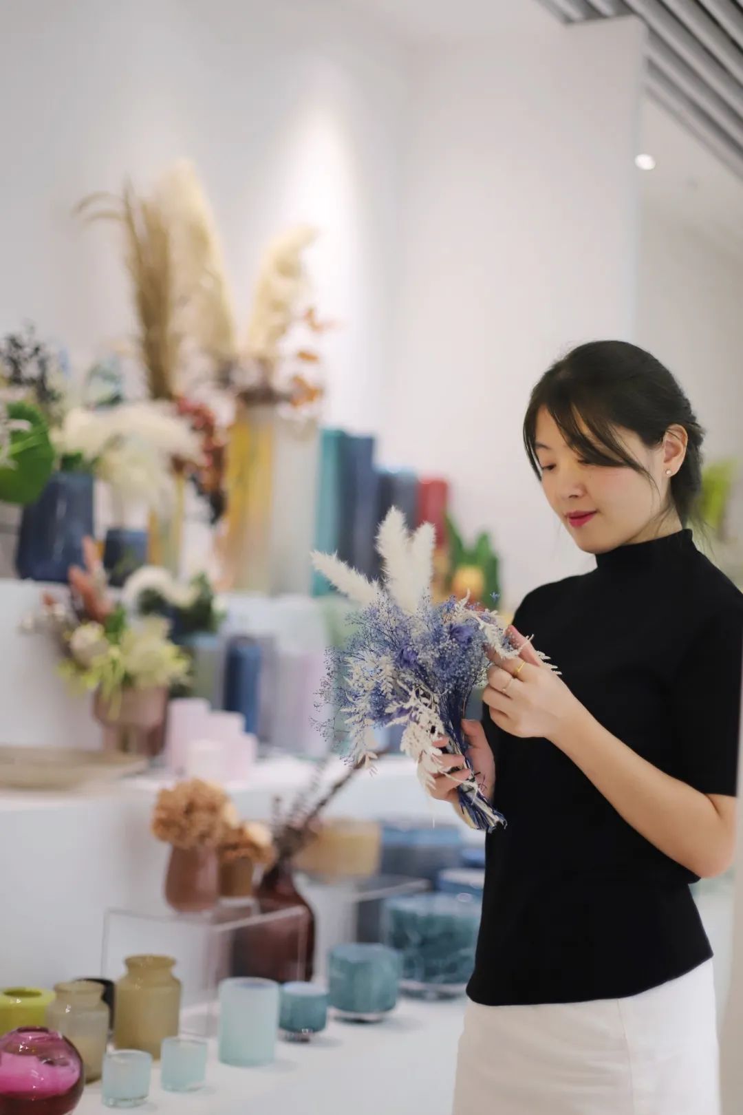 “打造拥有设计风格的花店，让卖花成为一门艺术”