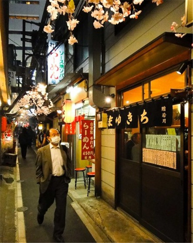 任芷芳哪一年去世,任芷芳盛毓邮