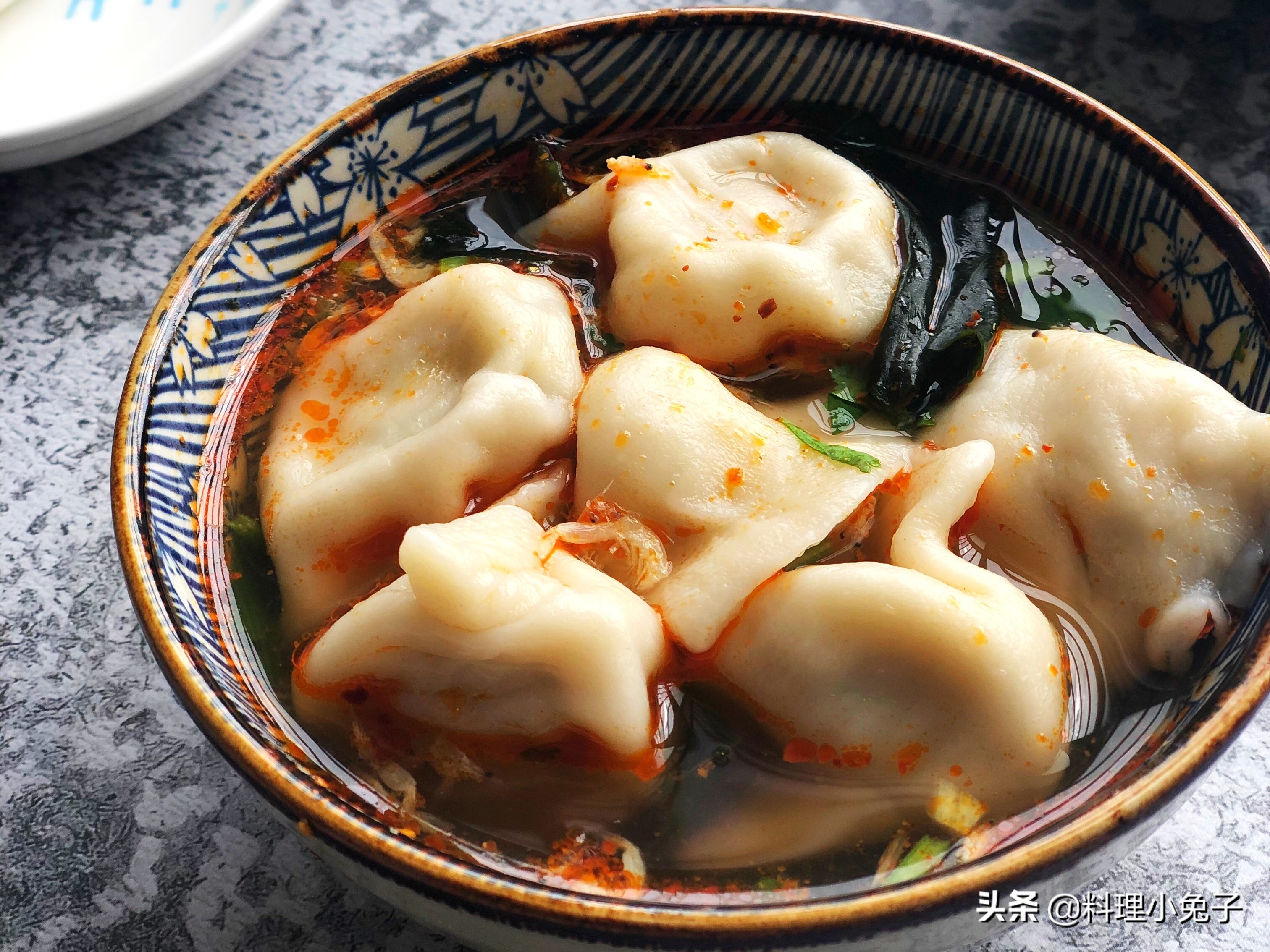牛肉胡萝卜肉馅饺子怎样调馅,正宗牛肉洋葱馅饼肉馅做法视频