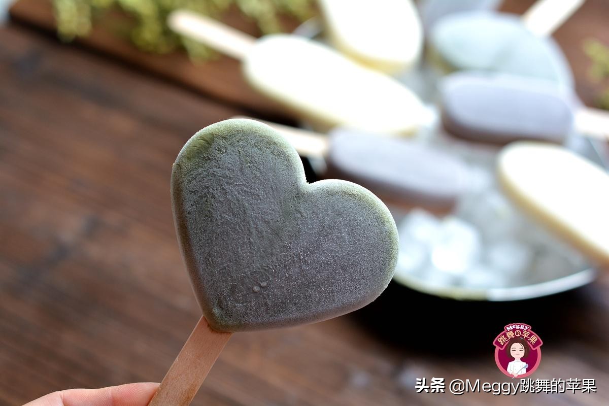 用简单的材料做雪糕,自制雪糕不用冰激凌粉奶香浓郁