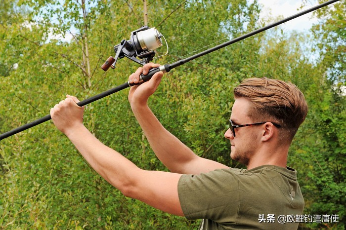 河流里短竿怎么钓大鱼,既有小鱼又有大鱼怎么钓大鱼