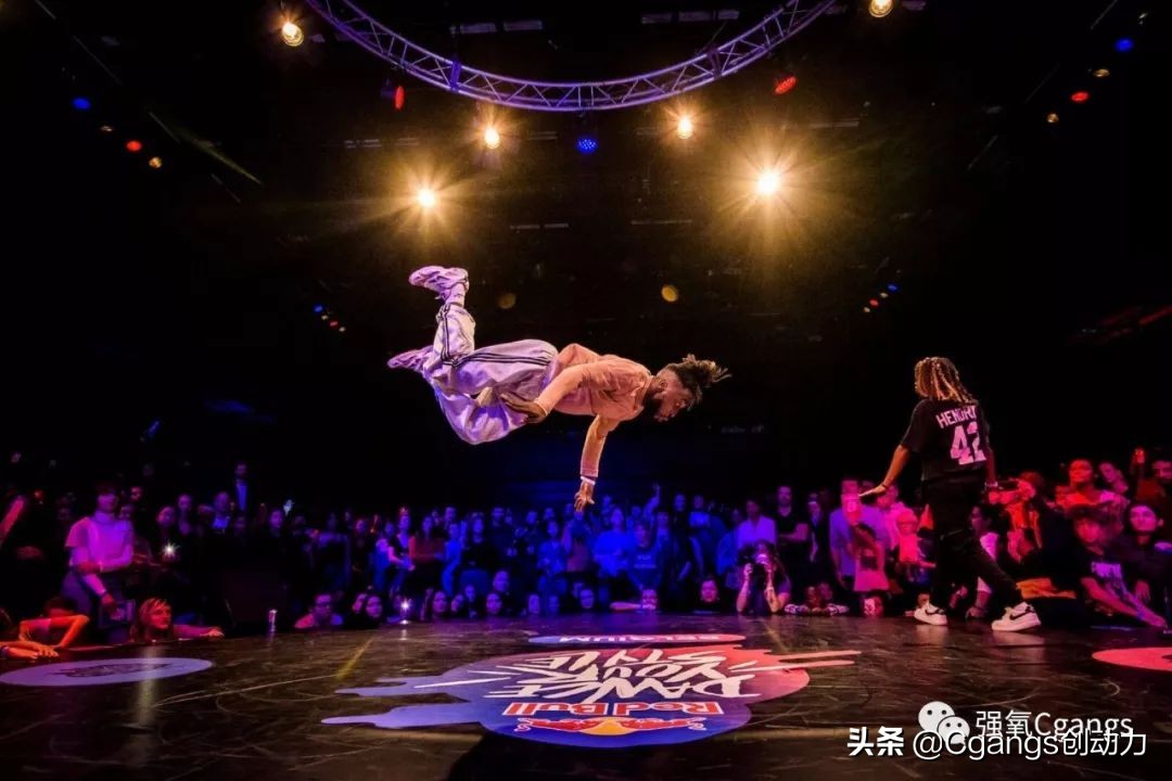 琛楀ご瓒崇悆绾㈢墰,绾㈢墰琛楀ご瓒崇悆澶ц禌