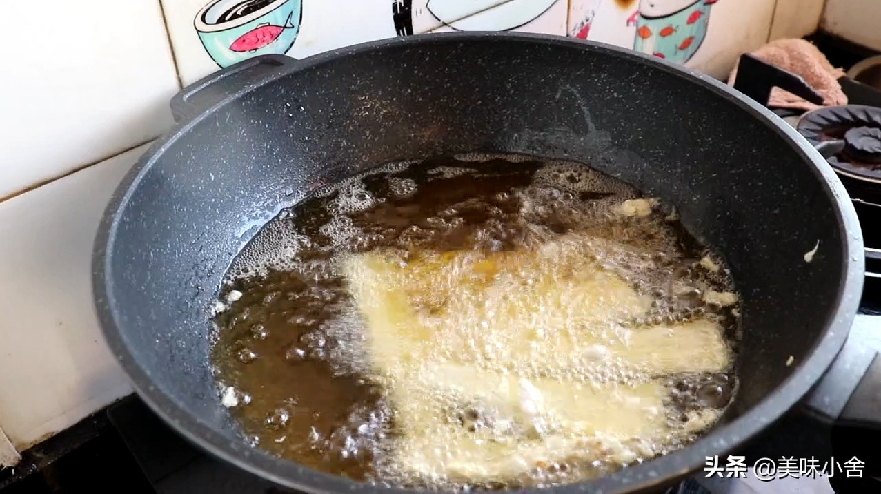 过年炸的带鱼怎么蒸出来好吃,过年炸带鱼做法