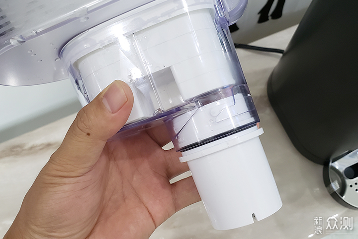 莱卡净饮机和净水器的区别,莱卡直饮滤水壶加热一体机