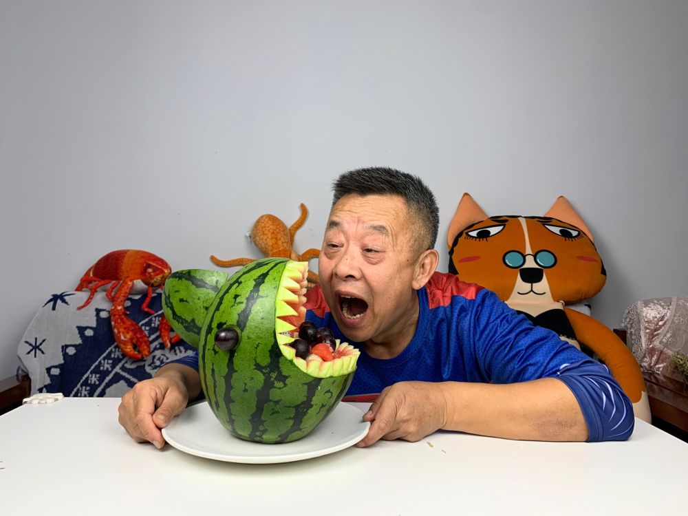 结巴老爹写真集,网红结巴老爹视频