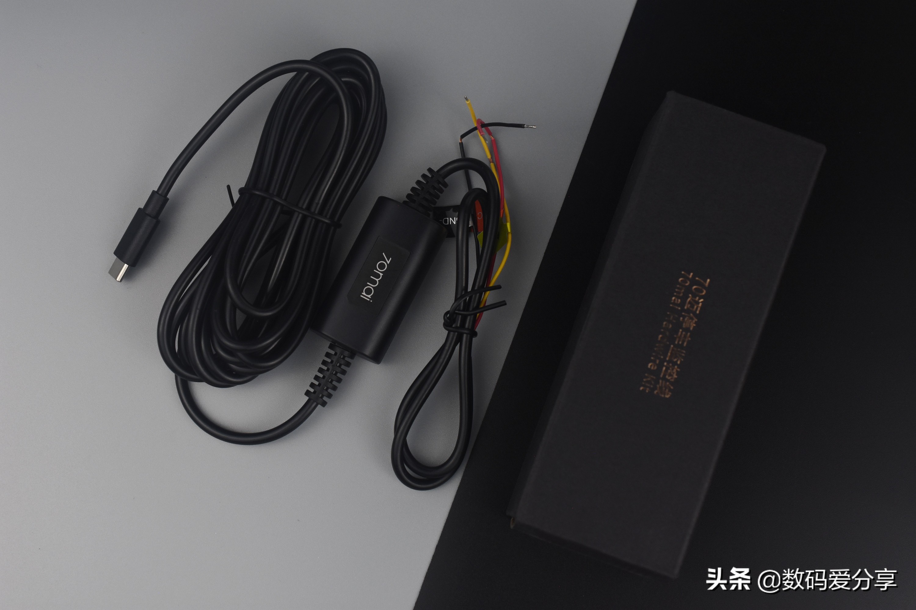 夜视高清行车记录仪最新款,双镜头可远程监控行车记录仪推荐