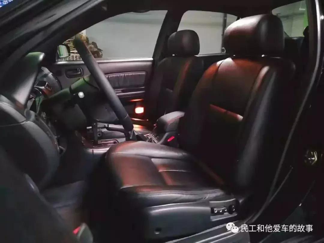 90年尼桑风度,90年代尼桑豪华车