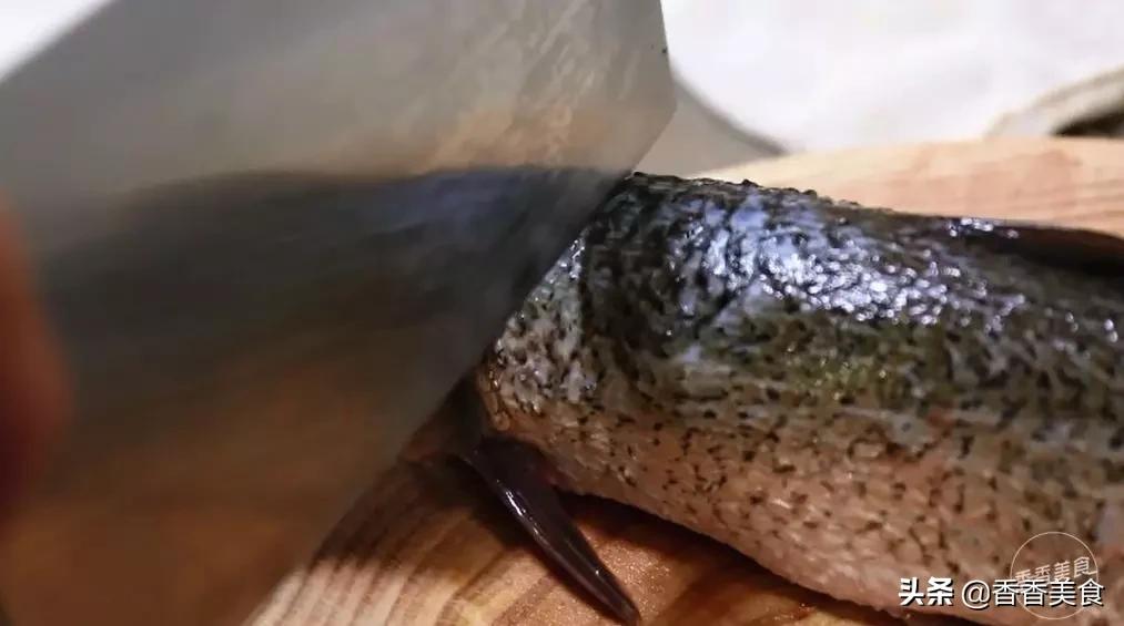 铁锅炖鱼平底锅,一口平底锅