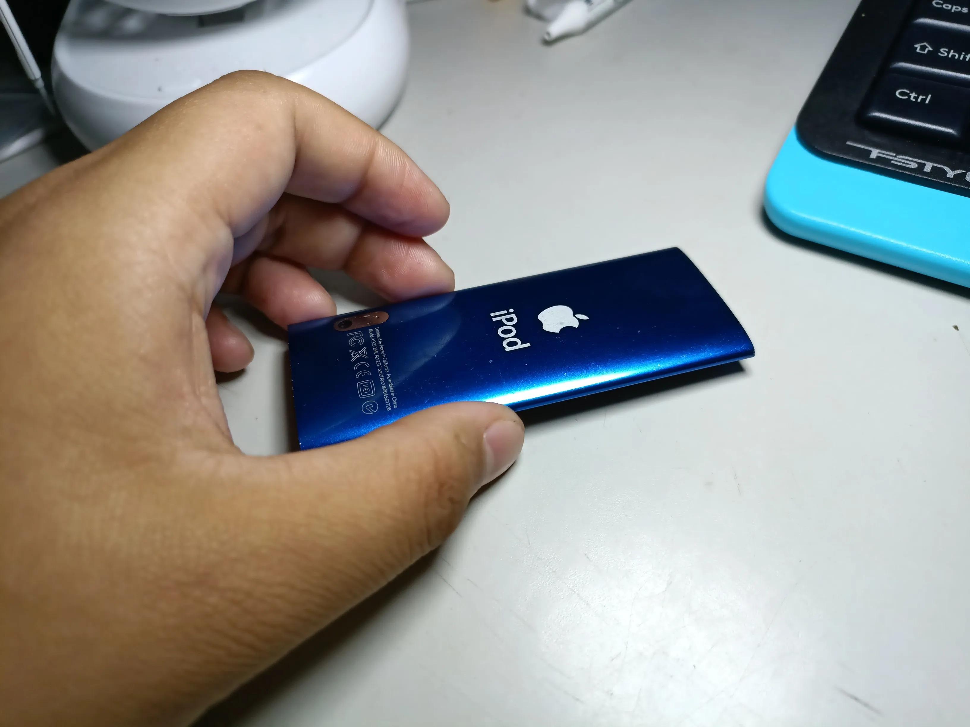 苹果ipodtouch5降级,苹果ipodnano5当年多少钱