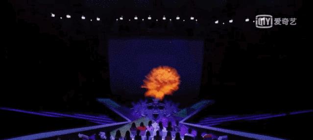 人间芭比lisa公开破格造型,人间芭比lisa笑翻全场