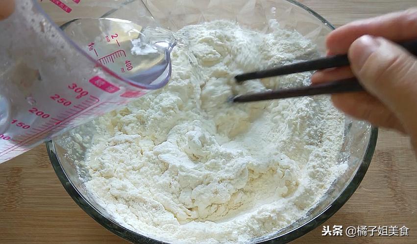 千层饼做法不用黄油不用低筋面粉,千层饼正确做法