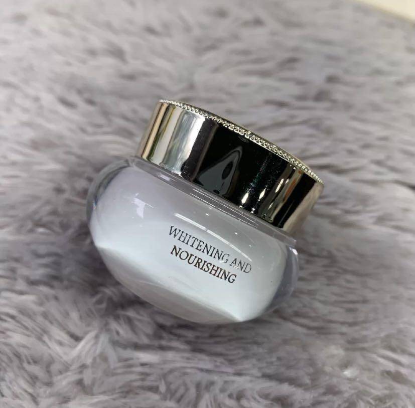 化妆补水喷雾推荐干皮,持久定妆保湿化妆水