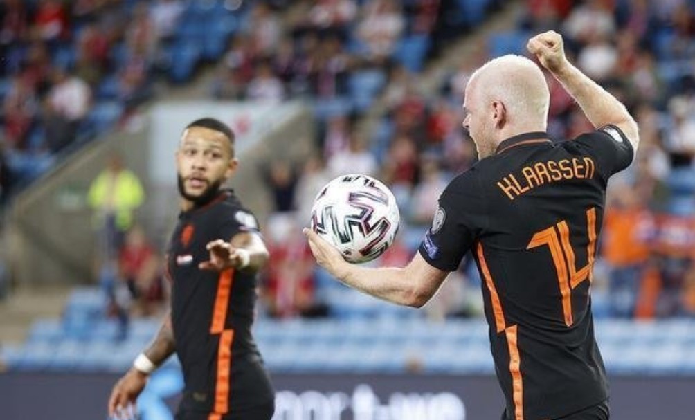 荷兰1-1挪威集锦,荷兰2-0挪威