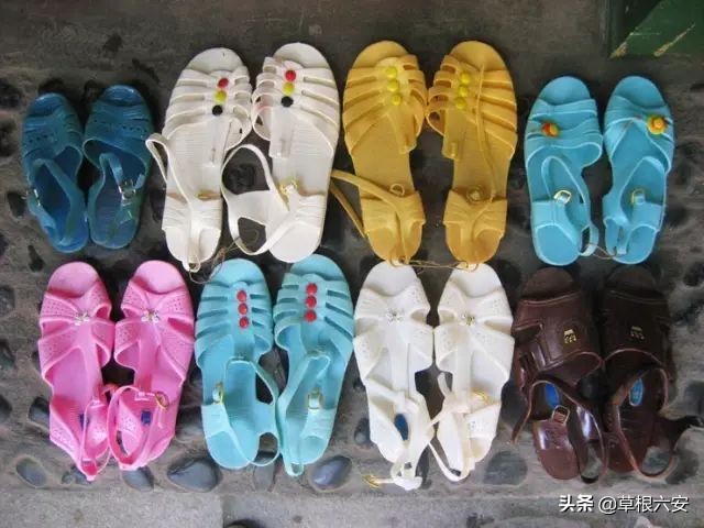 泪目的照片图片,泪目老人图片