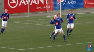 姝︾涓浗鐢疯冻3:0鍐板矝,75鍒嗛挓缁濇潃瑗跨彮鐗欎汉鐧婚《瑗夸箼姒滈