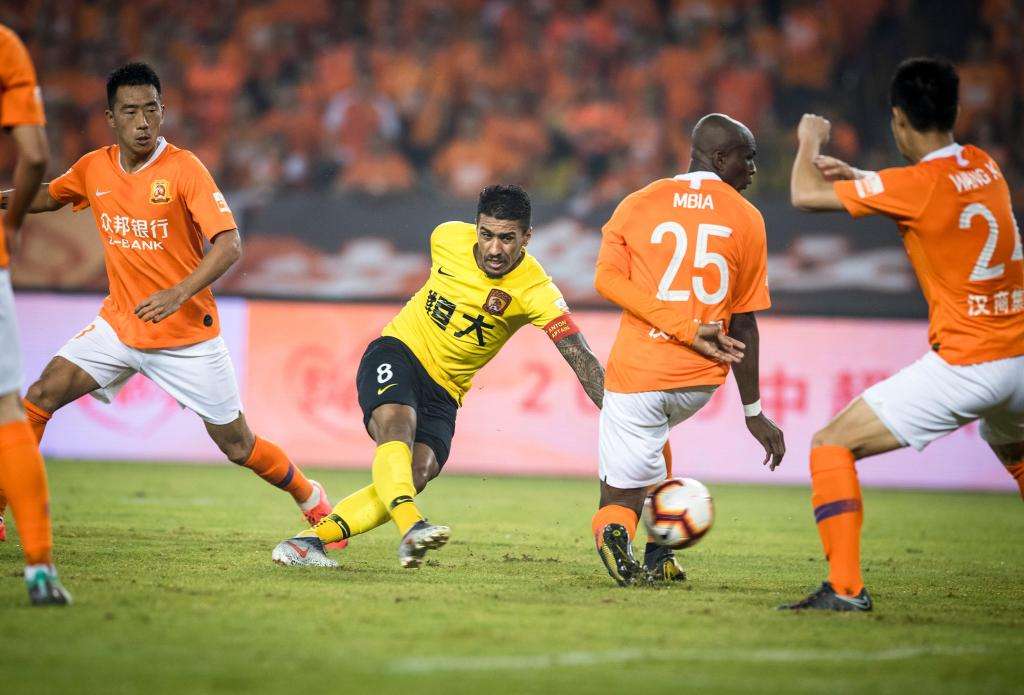 足球背后真实资本,恒大足球走向衰落原因分析