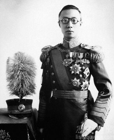 清朝十二帝简介溥仪,清朝十二帝简介