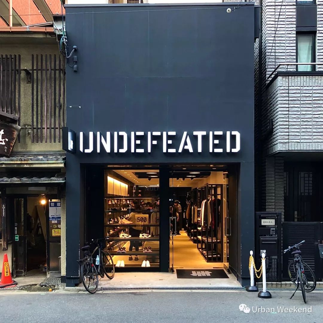 有的人逛个GAI都能买到开业限定，除了大黑脸还有谁？