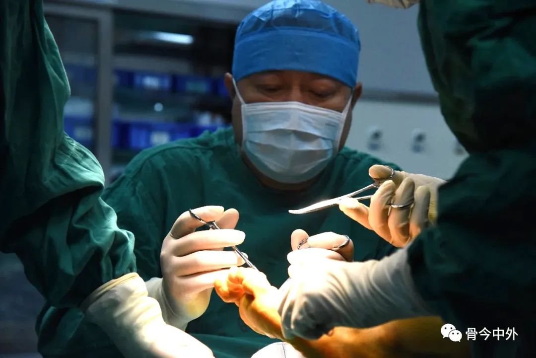 【积水成潭】揭秘北京积水潭医院足踝外科