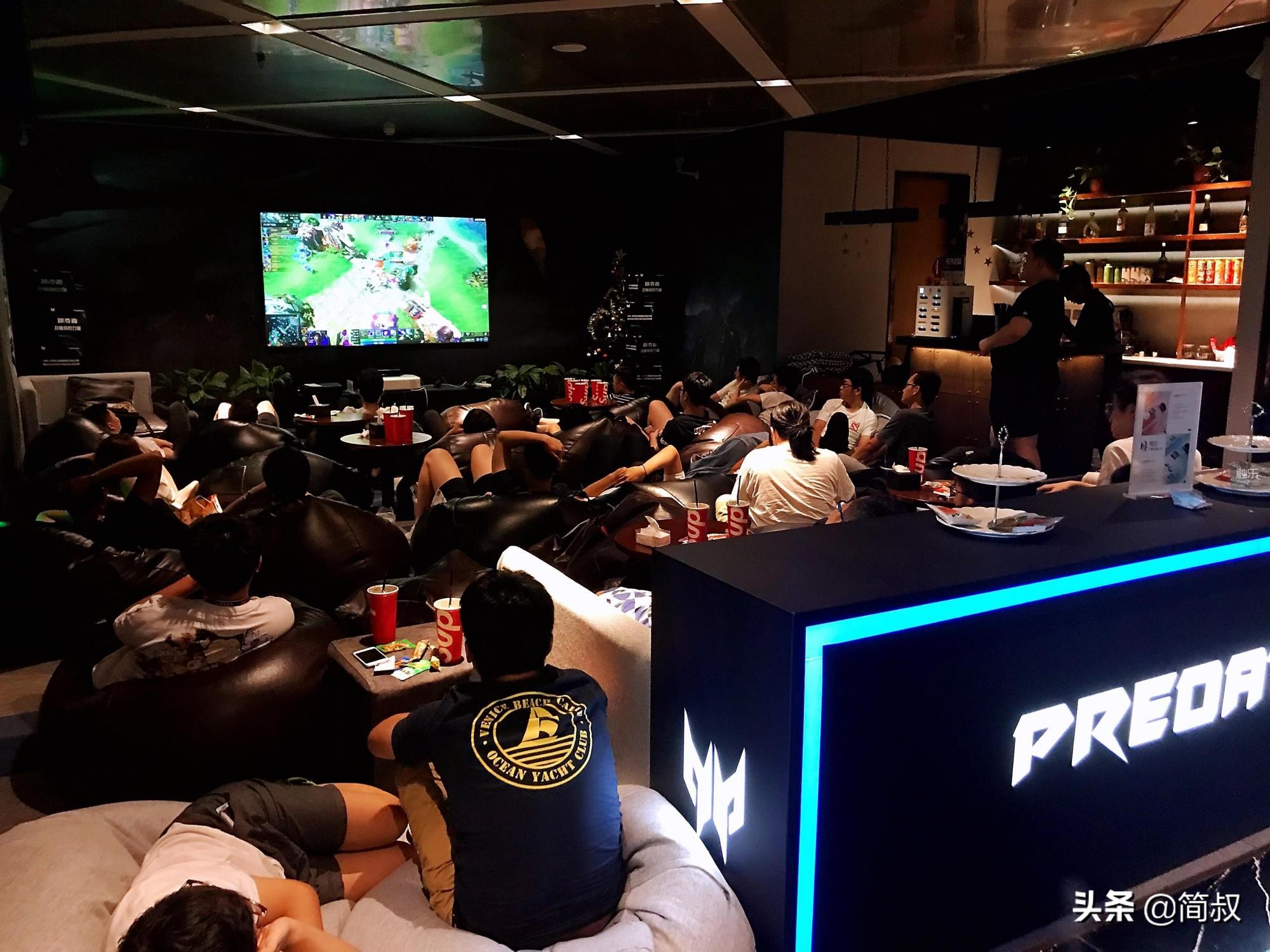 盘点8090后回不去的网吧回忆,80后的网吧现在怎么样了