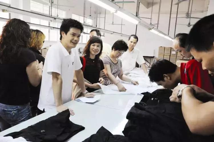 欠债400万翻身的真实案例,欠很多钱不敢回去过年