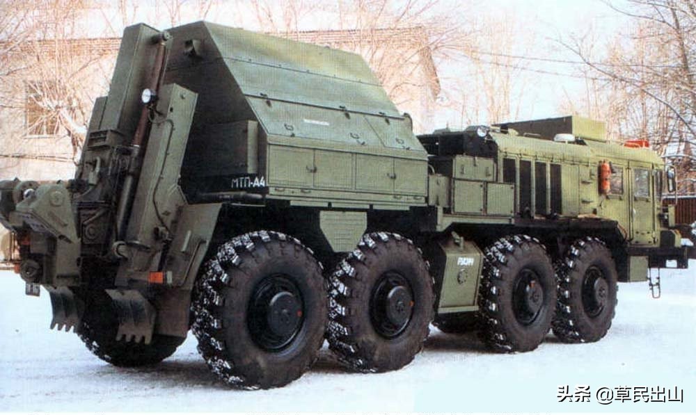 寻找男人的世界——再次追忆红色帝国的*力暴**美学之六