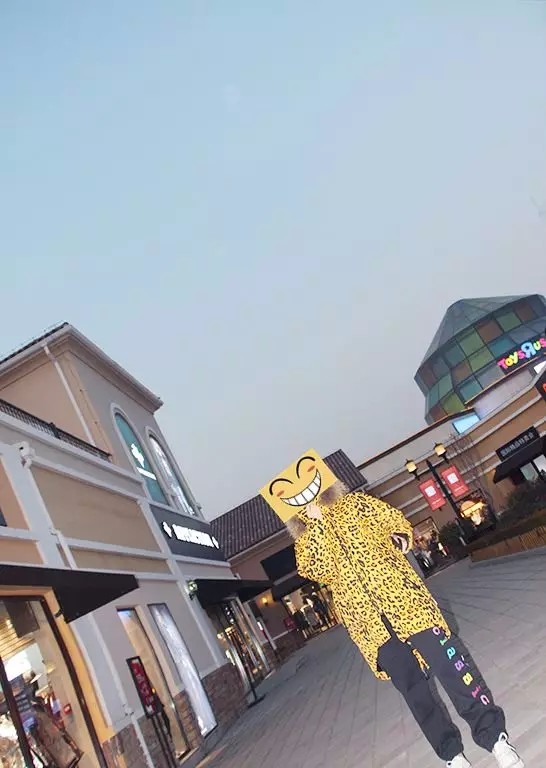 今年冬天衣服都没买几件,今年没买衣服是正确的选择