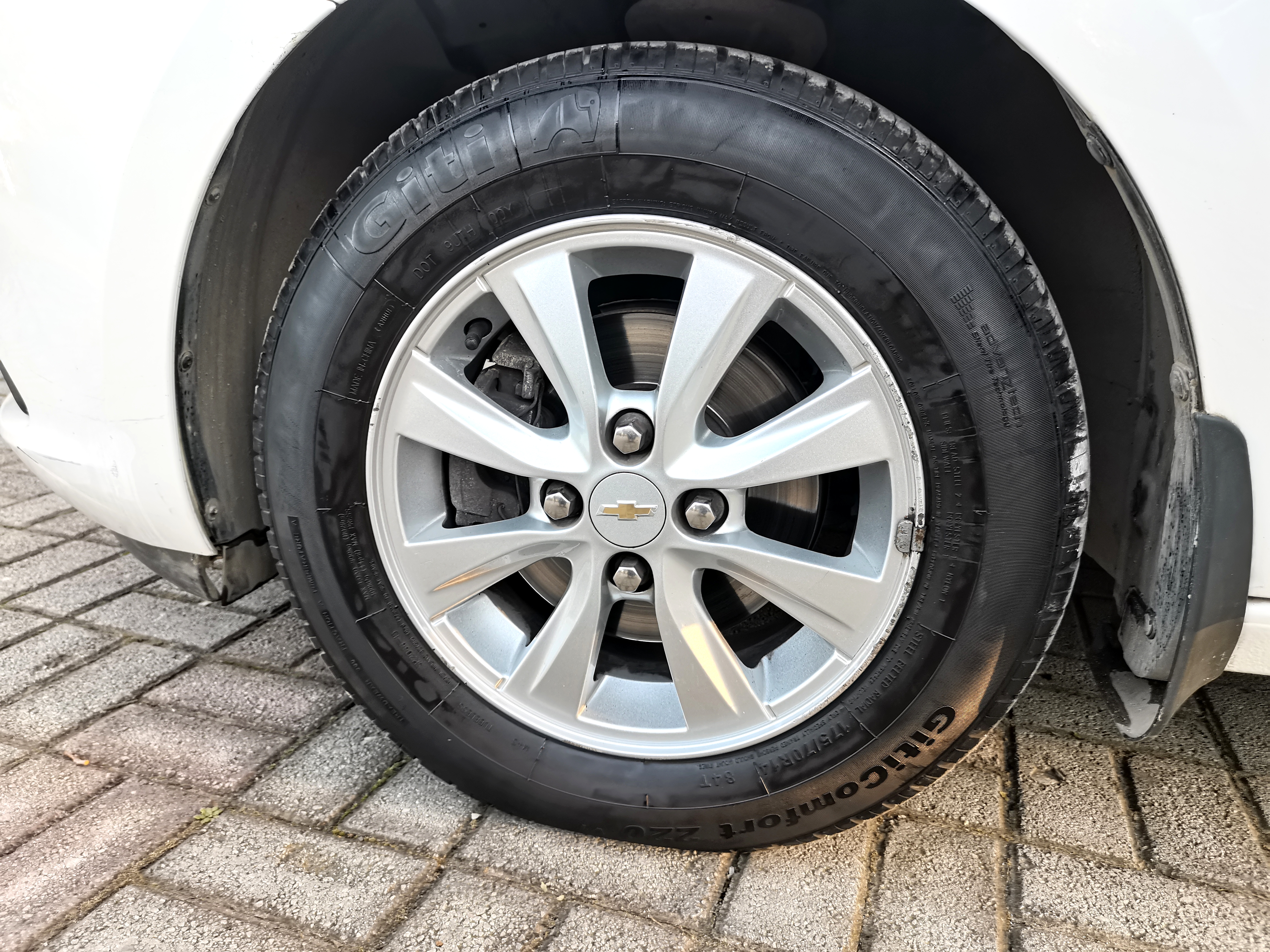 二手的赛欧3值得买吗,雪佛兰赛欧3二手