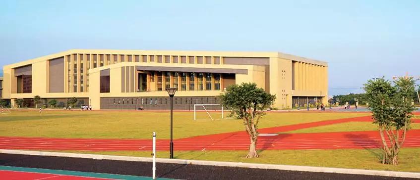 福州最牛逼的学校,被清华北大争着录取