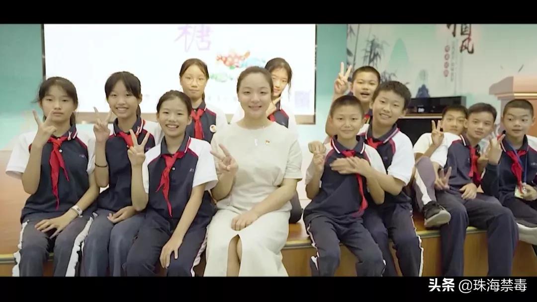 厉害！珠海这位“90后”老师，竟有另一重身份！