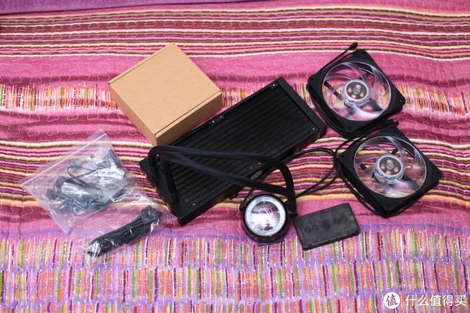 酷冷冰神240水冷安装,酷冷至尊240水冷amd4装机教程