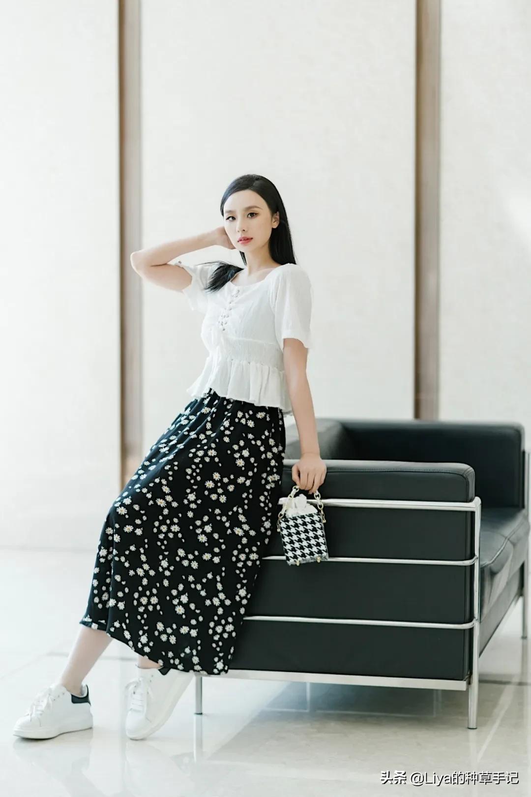 凉鞋好穿不打脚,粗跟凉鞋穿到烂