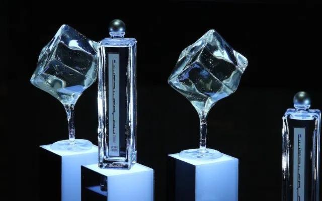 芦丹氏香水什么味道,芦丹氏檀香香水评价