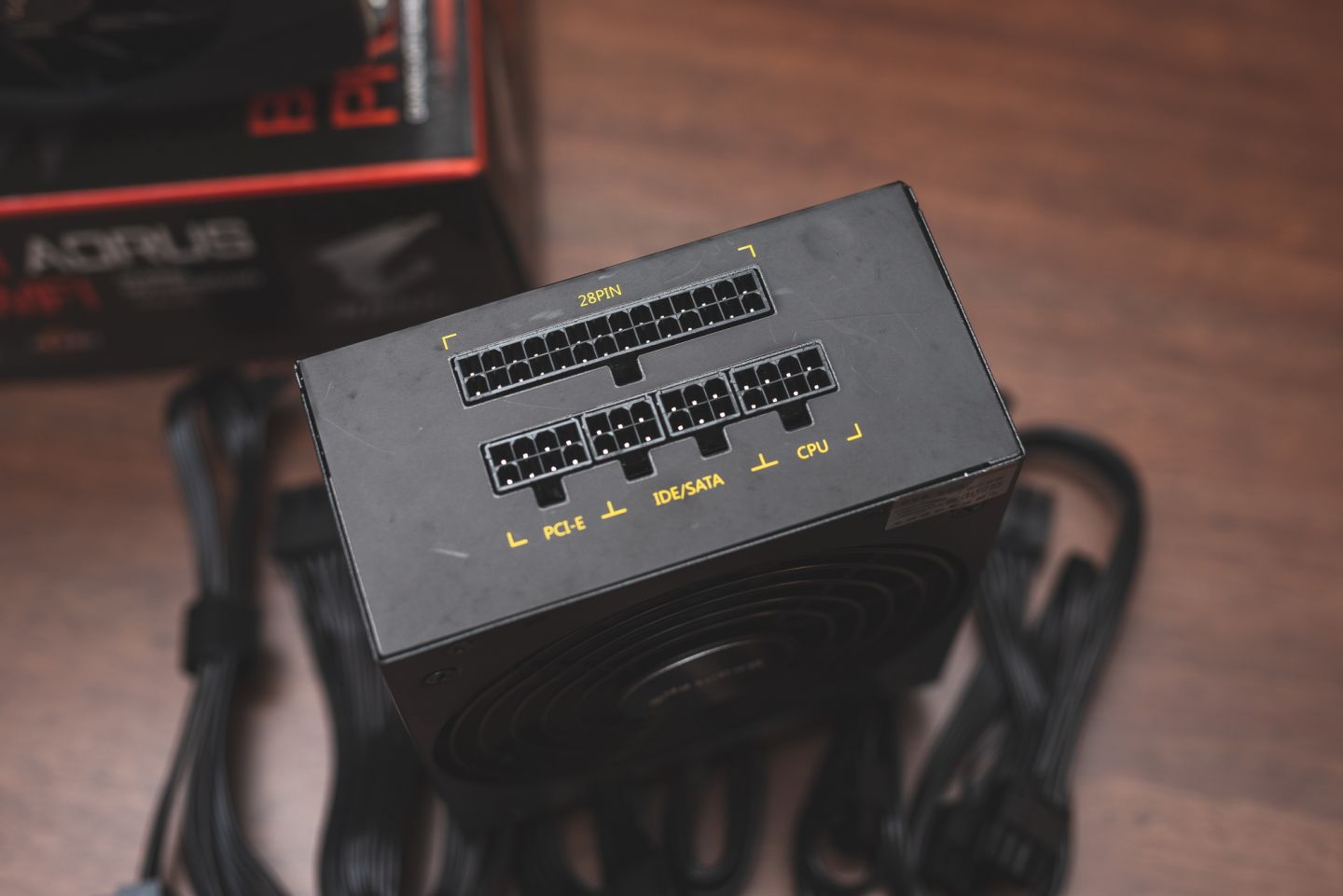 itx小钢炮需要什么,itx白色小钢炮安装教程